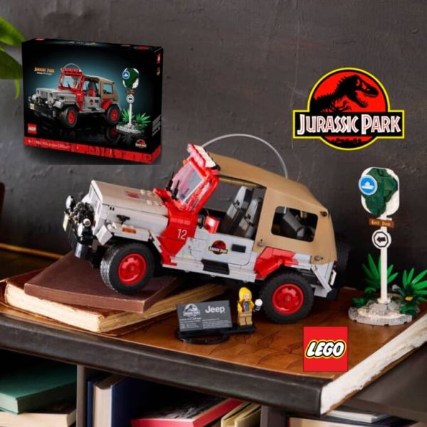 LEGO Jurassic Park Jeep Wrangler