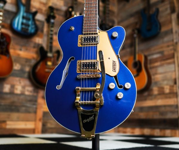 Gretsch G5655TG Electromatic Center Block Jr. in Azure Metallic