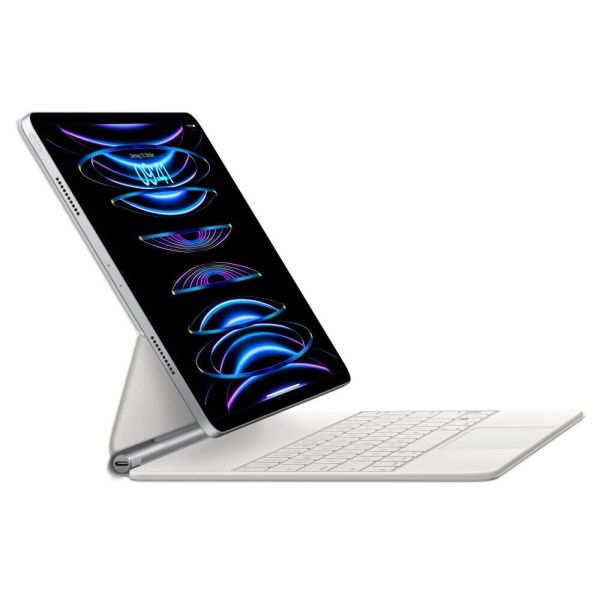 £600 OR 11″ iPad Air & Apple Magic Keyboard