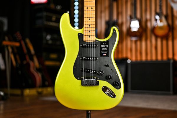 Fender American Ultra II Stratocaster in Solar Flare