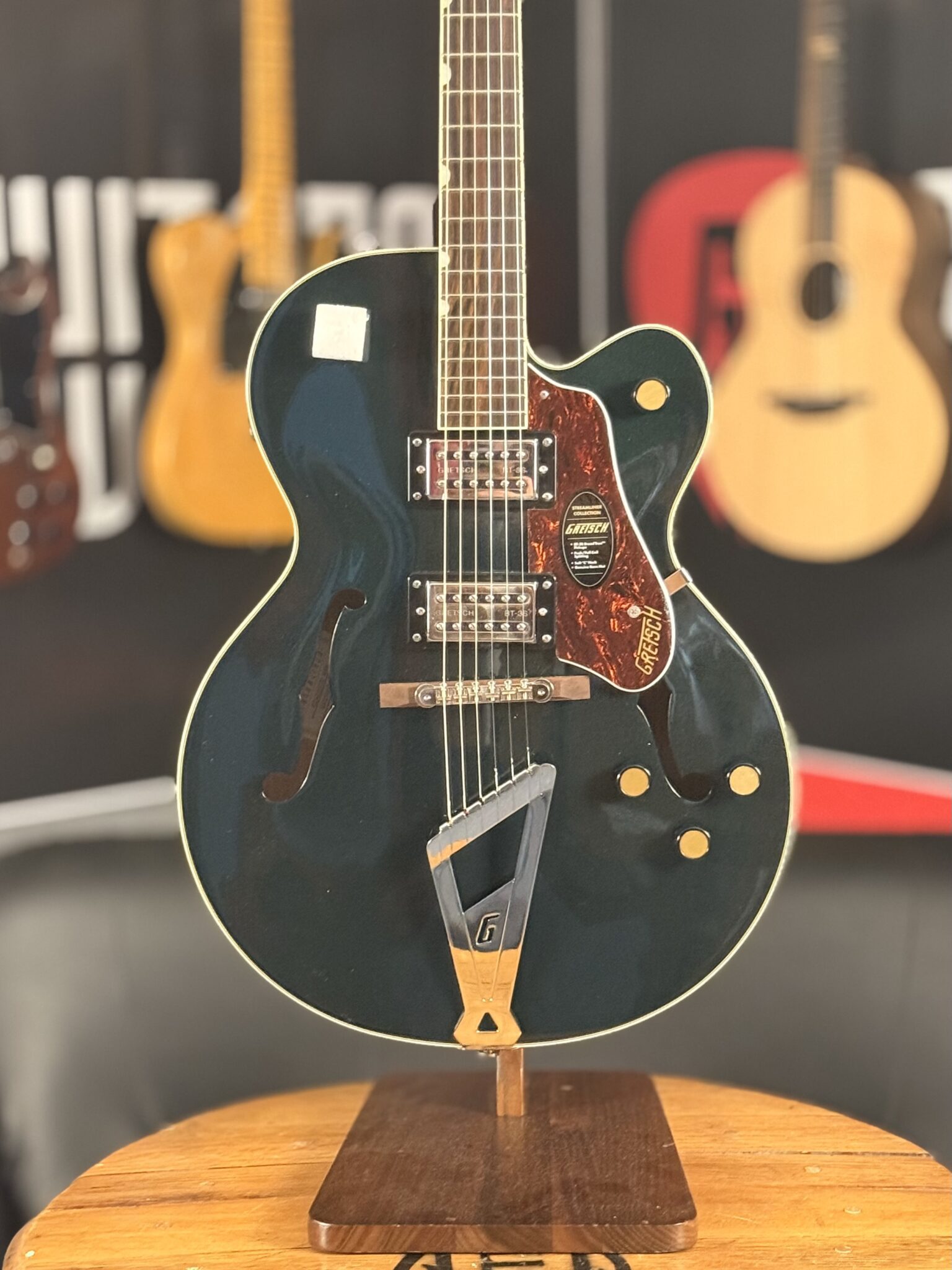 Gretsch G2420 Streamliner Hollow Body Cadillac Green
