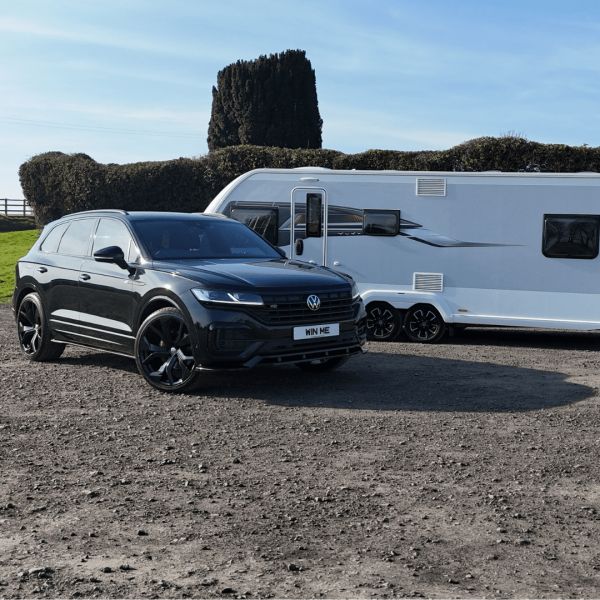 £45,000 or VW TOUAREG R-LINE & NEW 2025 CARAVAN