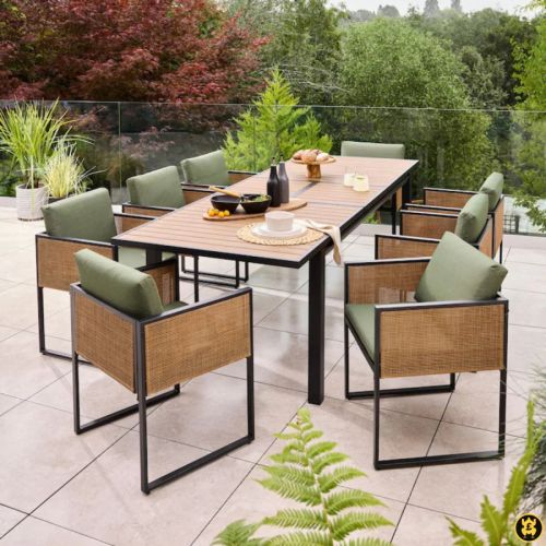 RATTAN GARDEN DINING TABLE & CHAIRS