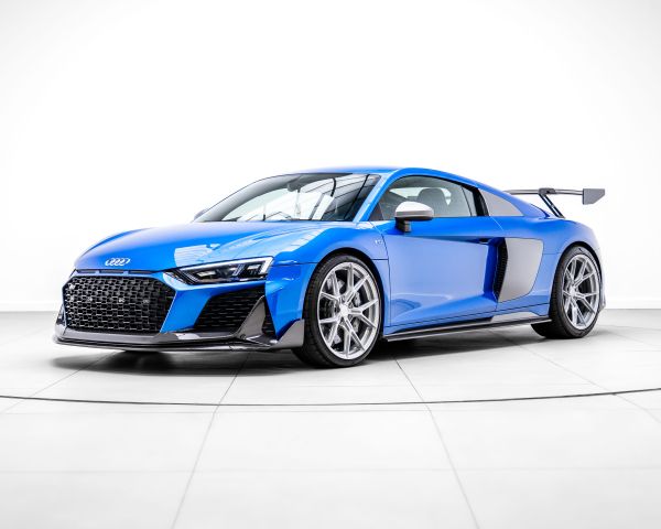 Win This Audi R8 V10 Performance + £5,000 Cash!