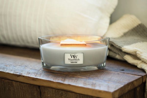 Win a Yankee Candle Wood Wick
