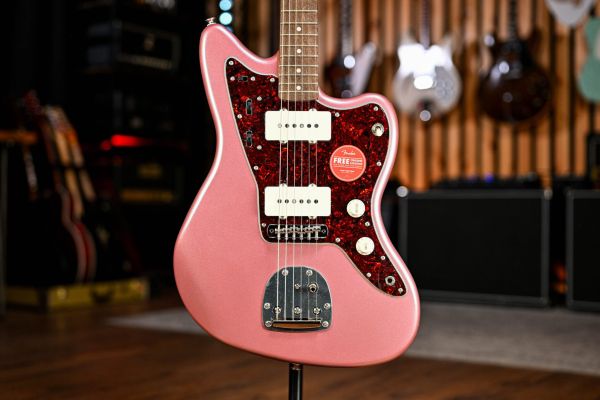 Squier FSR Limited Edition Classic Vibe 60s Jazzmaster in Burgundy Mist