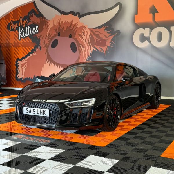 Audi R8 V10 5.2 FSI S Tronic + £2,000 Cash or £70,000 Cash Alternative