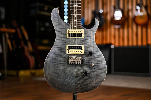 PRS SE Custom 24 in Whale Blue