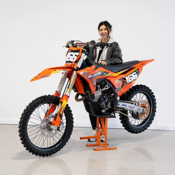 2025 KTM 250 SX-F Motocross Scrambler